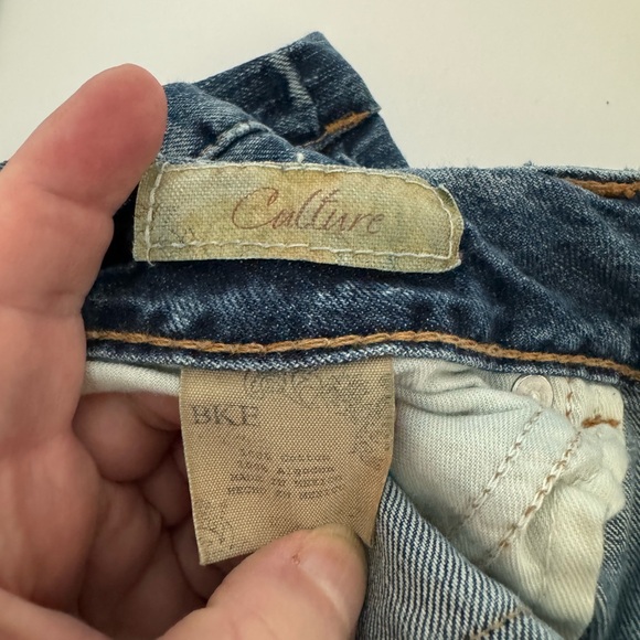 BKE Bootcut Jeans - 8/10 - Picture 3 of 5